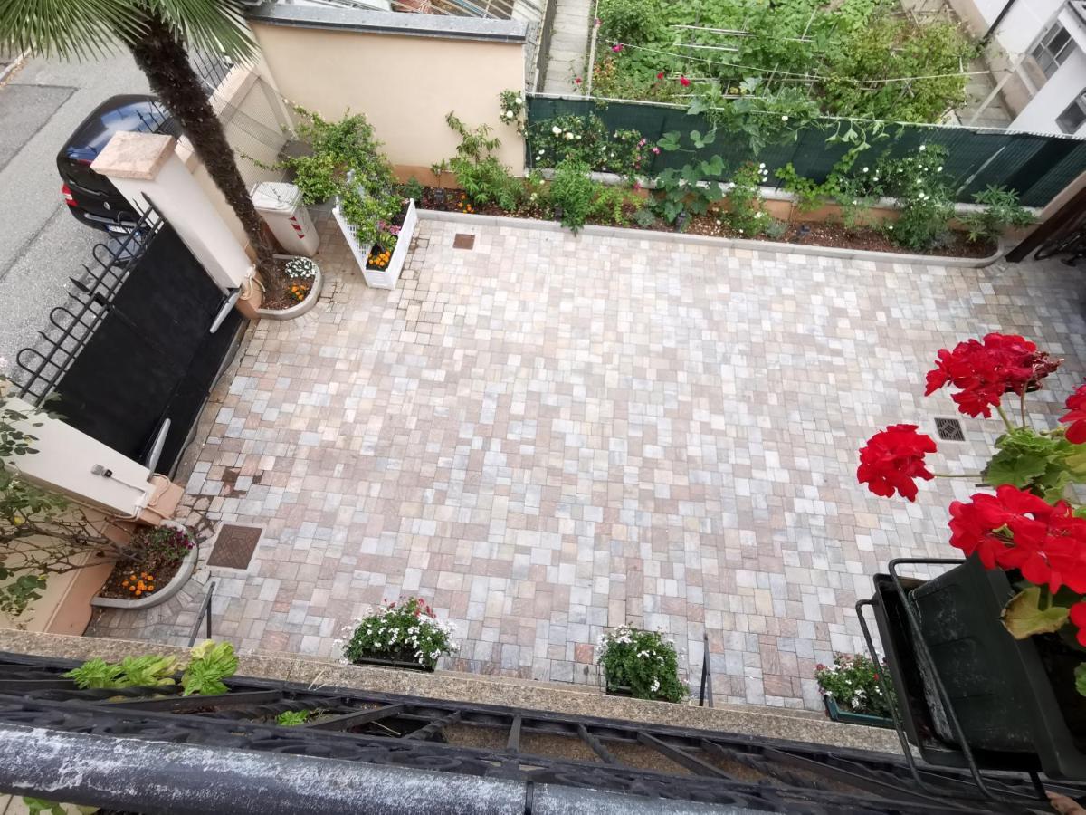 B&B Ad Quintum Torino Collegno Eksteriør bilde